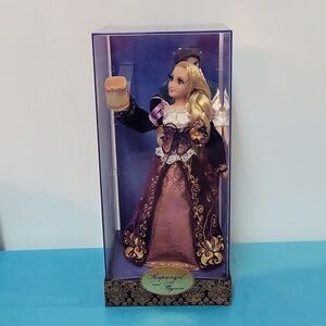 Disney Limited 6000 Worldwide Fairytale Designer Rapunzel And Flynn Rider